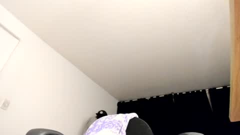 Nicole Dior online show from 1, 7, 2026