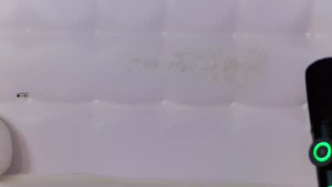 Anna online show from 2, 2, 2025