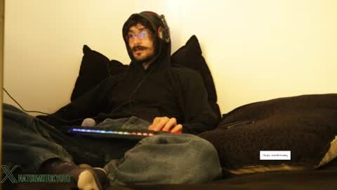 Snapshot of hatsumotokyoto chatting on 30, 1, 2025 More content   2   online show from 30, 1, 2025