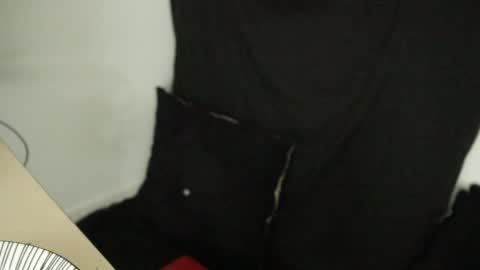 Snapshot of hatsumotokyoto chatting on 5, 2, 2025 More content   2   online show from 5, 2, 2025