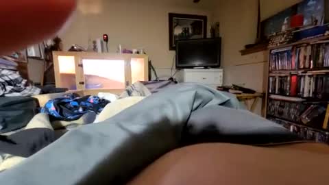 hawkfan1888 online show from 12, 10, 2025