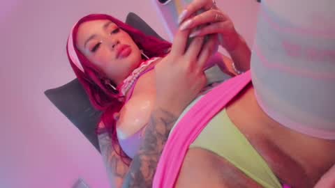 Marie online show from 21, 2, 2025