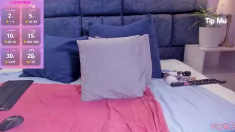 hazel_lanee online show from 17, 7, 2026