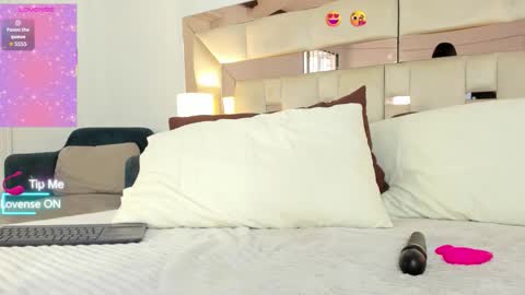  Hazel  online show from 13, 1, 2026