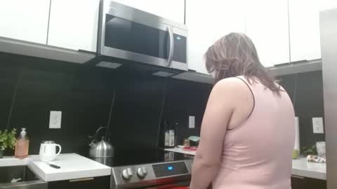 Hazel online show from 4, 2, 2026