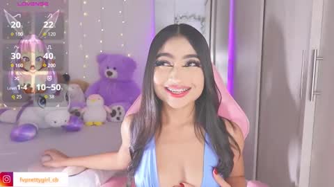 Snapshot of hazelbabee_ chatting on 11, 10, 2025 Lynn online show from 11, 10, 2025