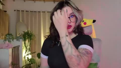 Hazel Brown online show from 5, 7, 2026