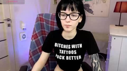 hazeltompson online show from 14, 11, 2025