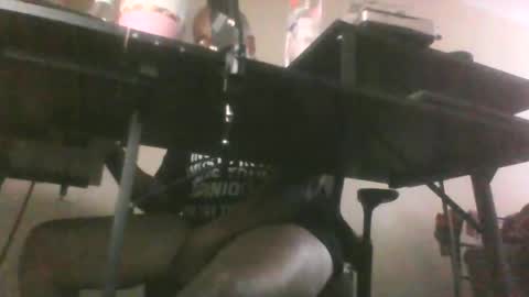 Snapshot of hb1121 chatting on 16, 10, 2025 Popcorn online show from 16, 10, 2025