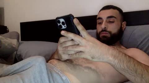 Snapshot of hbabian chatting on 1, 12, 2025 hbabian online show from 1, 12, 2025