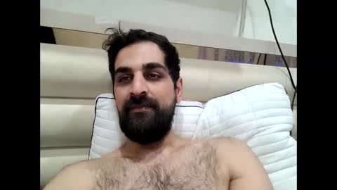 Snapshot of hbkirgird chatting on 7, 5, 2026 hbkirgird online show from 7, 5, 2026