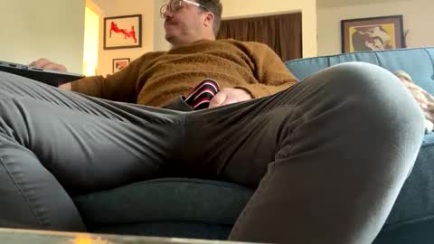 Snapshot of heartofadog604 chatting on 23, 11, 2025 MT online show from 23, 11, 2025