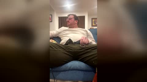 Snapshot of heartofadog604 chatting on 19, 1, 2026 MT online show from 19, 1, 2026