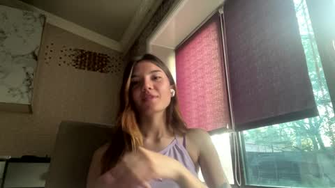 Lili online show from 9, 4, 2026