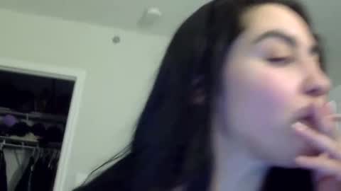 Snapshot of heatwavee chatting on 24, 9, 2025 heatwavee online show from 24, 9, 2025