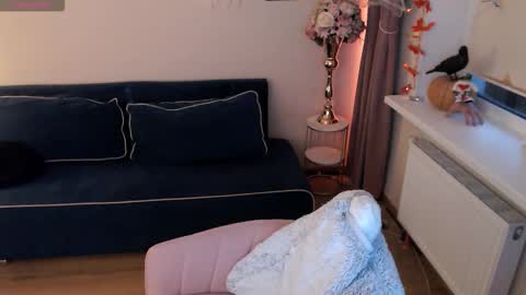 Heaven girl online show from 7, 11, 2025