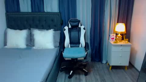 Snapshot of heavenlytransx chatting on 28, 12, 2024 ITS FREE TO ASK online show from 28, 12, 2024