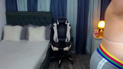 Snapshot of heavenlytransx chatting on 8, 2, 2025 ITS FREE TO ASK online show from 8, 2, 2025