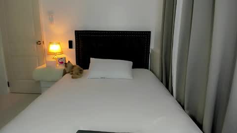 Snapshot of heavenlytransx chatting on 27, 2, 2026 ITS FREE TO ASK online show from 27, 2, 2026