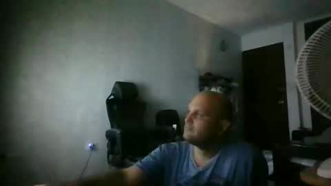 Heavy Rebell online show from 2, 3, 2025