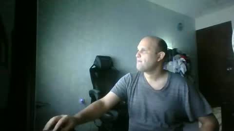 Heavy Rebell online show from 2, 12, 2025