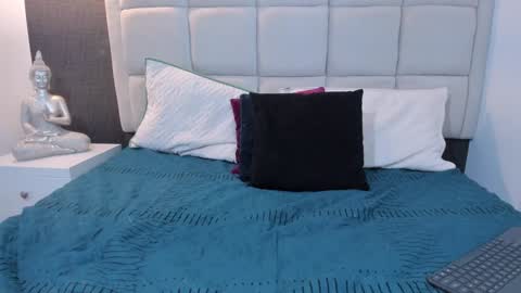 Keira Hecate online show from 23, 1, 2025