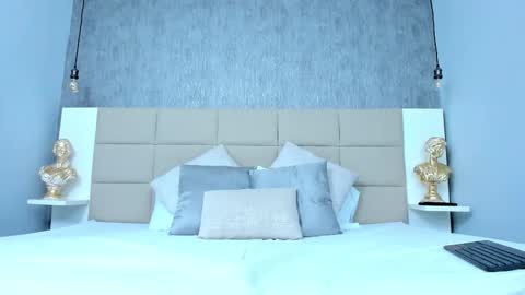 Keira Hecate online show from 16, 3, 2026