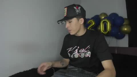 heellboy_ online show from 16, 5, 2026