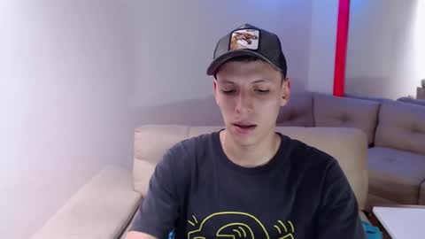 hefesto_69 online show from 5, 3, 2025