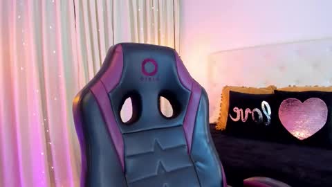              online show from 10, 1, 2026