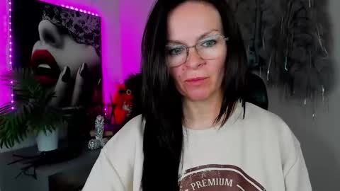 Snapshot of helen_79 chatting on 10, 4, 2026 Helen online show from 10, 4, 2026