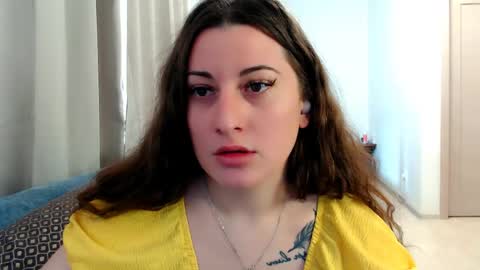 helen_adams_ online show from 7, 5, 2026