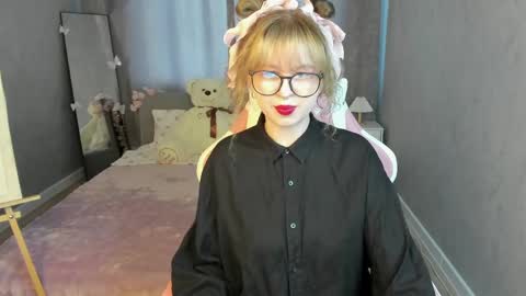 Helen Carson online show from 21, 4, 2026