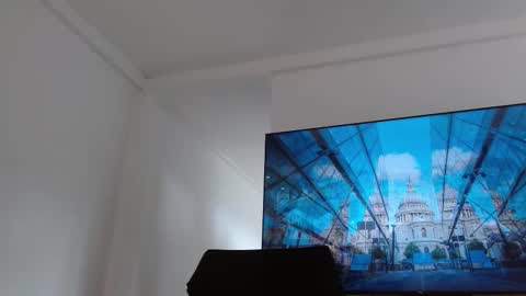 Snapshot of helena_hadler chatting on 11, 2, 2025 -- EE -- online show from 11, 2, 2025