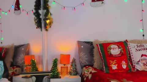 Helena Santos  online show from 22, 12, 2025