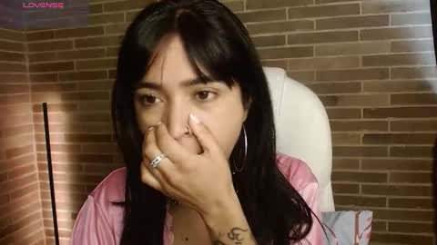 Snapshot of helenacyruss666 chatting on 17, 1, 2026 Only 18 cyrus online show from 17, 1, 2026