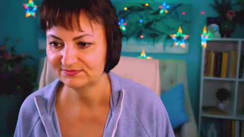 helenbeler online show from 11, 9, 2025