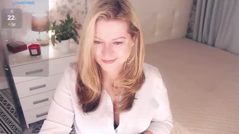 Helena Bonham online show from 8, 2, 2025