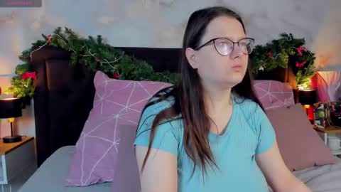 helendanvers online show from 13, 1, 2026