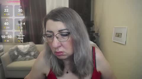 Snapshot of helenenigma chatting on 22, 11, 2025 helenenigma online show from 22, 11, 2025