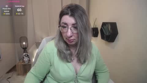 helenenigma online show from 20, 2, 2026