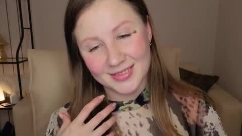 Snapshot of helens_lov chatting on 1, 2, 2026 Helen online show from 1, 2, 2026