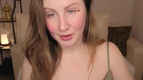 Snapshot of helens_lov chatting on 2, 3, 2026 Helen online show from 2, 3, 2026