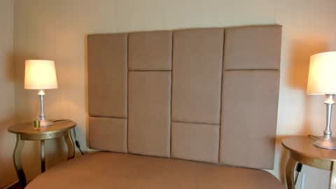 Helen or Hells online show from 7, 3, 2026