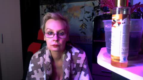 Helga online show from 8, 4, 2026