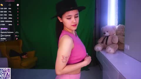 Aurora online show from 5, 4, 2026