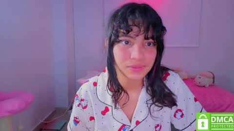 Helia Transfem and Amy online show from 27, 3, 2026