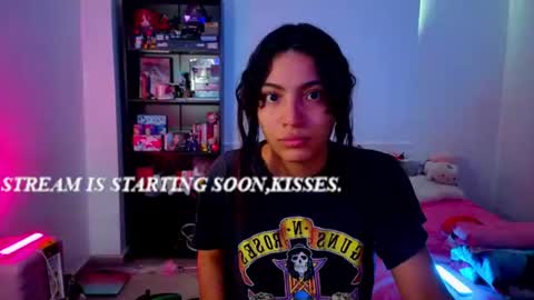 Helia Transfem and Amy online show from 14, 7, 2026