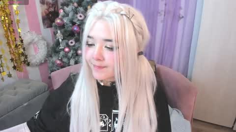 Laura online show from 4, 12, 2024