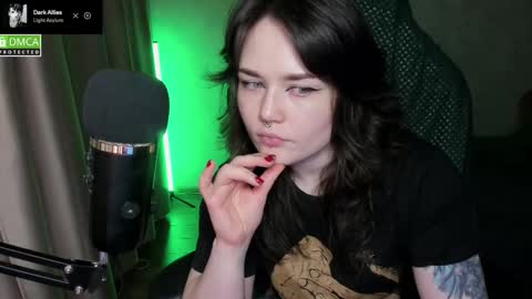 Red online show from 30, 3, 2026